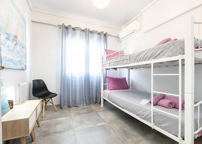Evergreen Loft - Modern Centre Living דירה *