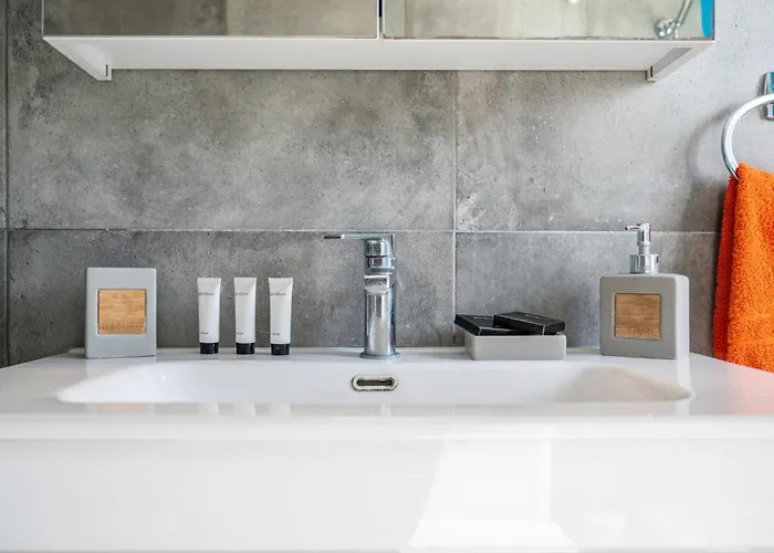 דירה Evergreen Loft - Modern Centre Living