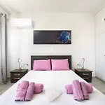 Evergreen Loft - Modern Centre Living Lejlighed