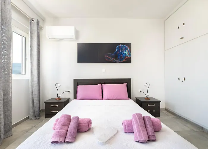 Evergreen Loft - Modern Centre Living Daire